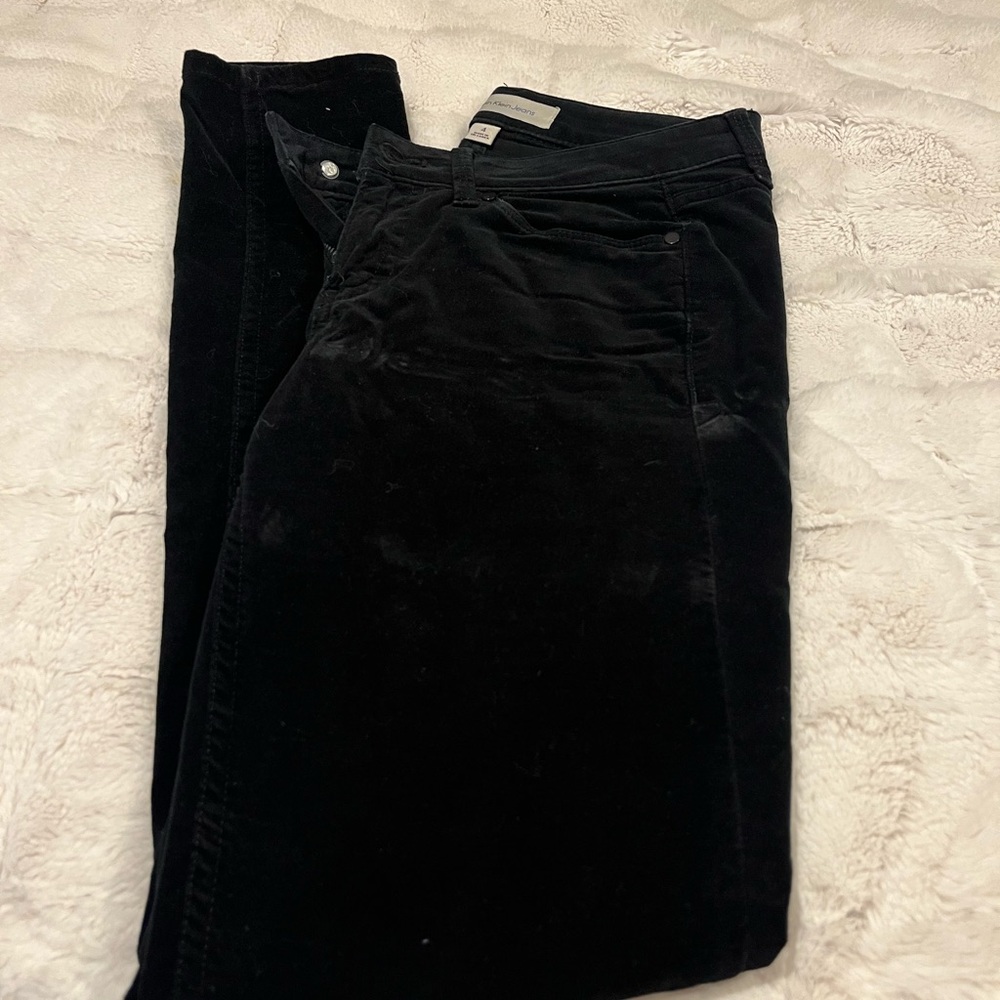 Calvin Klein Women's Black velvet skinny Jeans